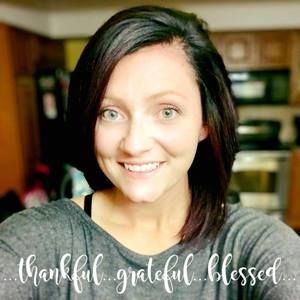 Meet your Posher, Nikki